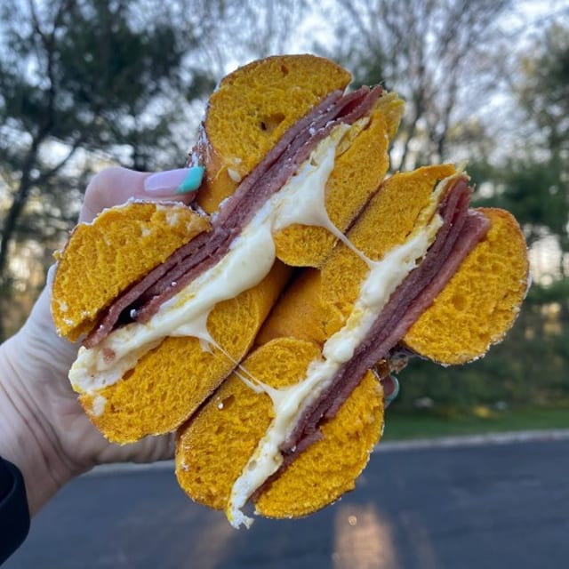 Meat, Egg & CH Sandwich.